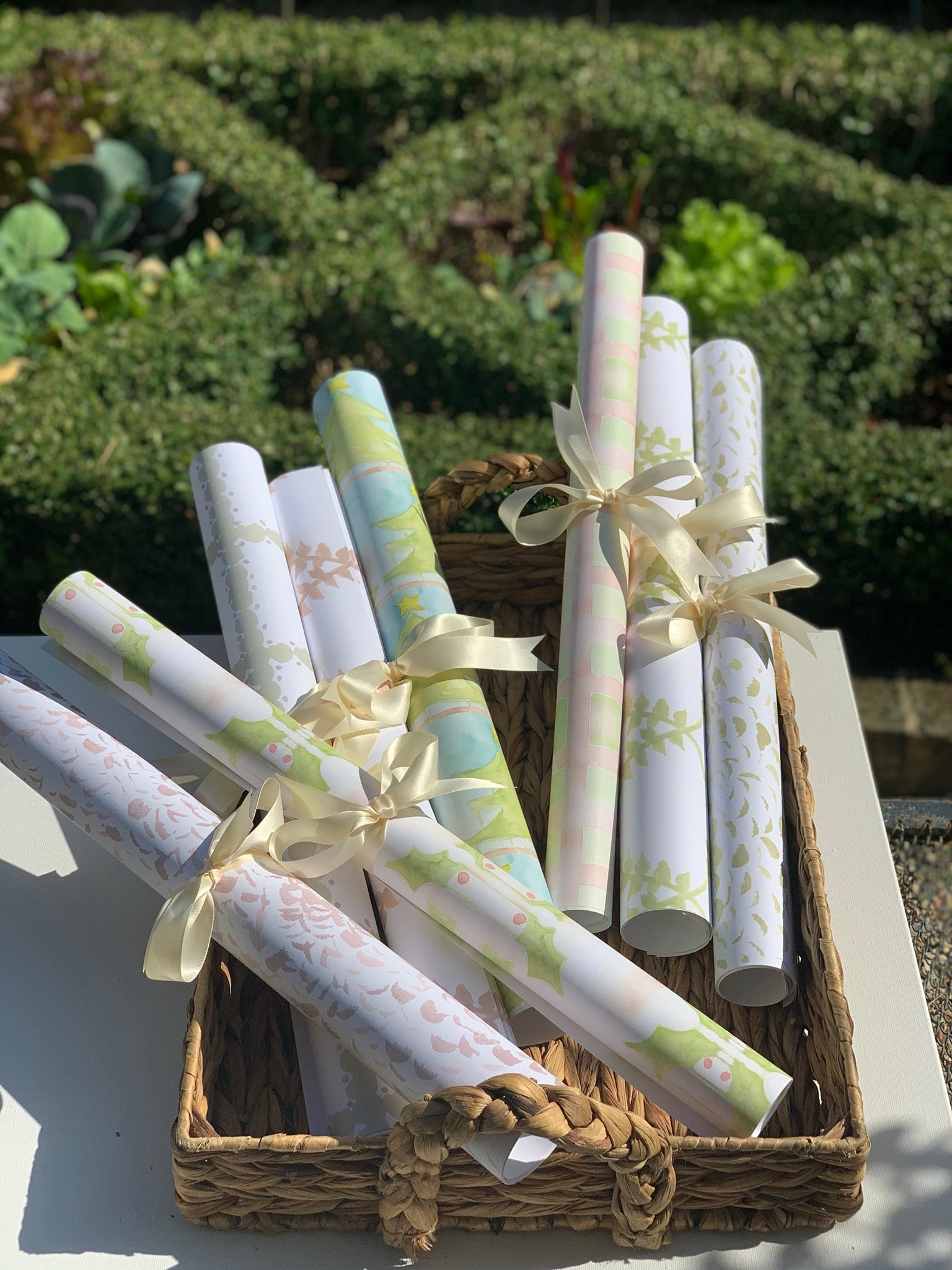 Treillage Wrapping Papers
